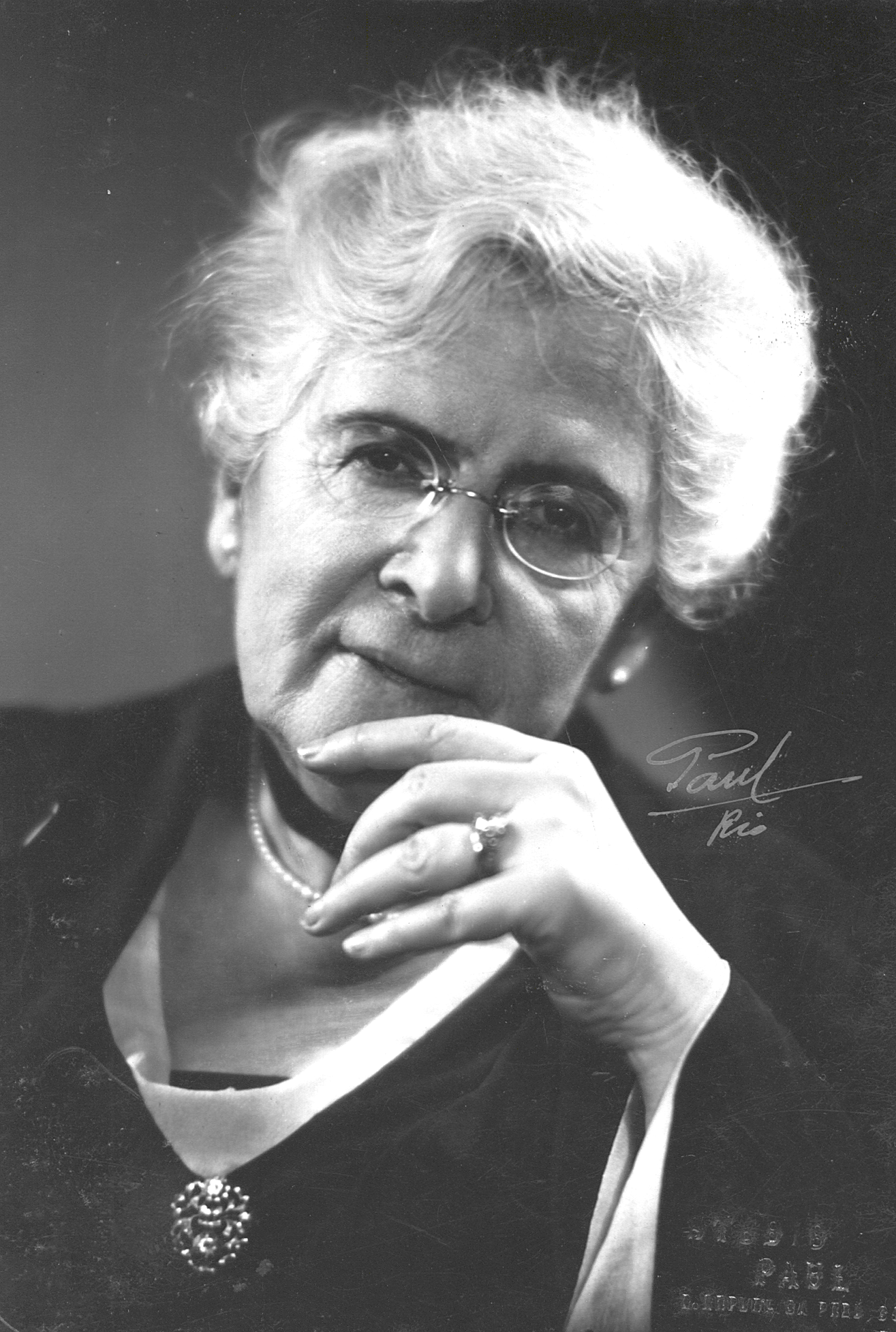 Retrato de Julia Lopes de Almeida